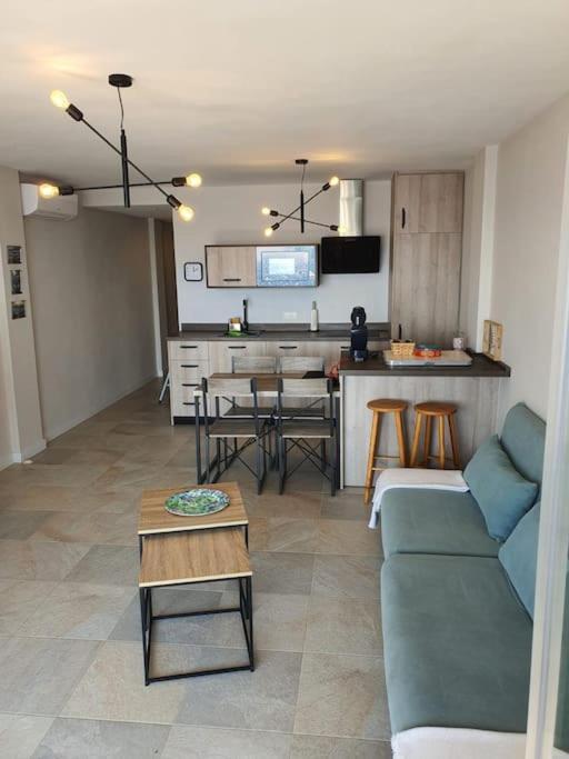 Front Mer - Sublime Appartement Moderne Et Confortable Estepona Exterior foto